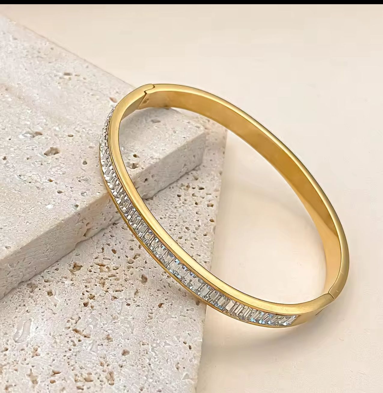 Luxury Crystal Slim Gold Bangle