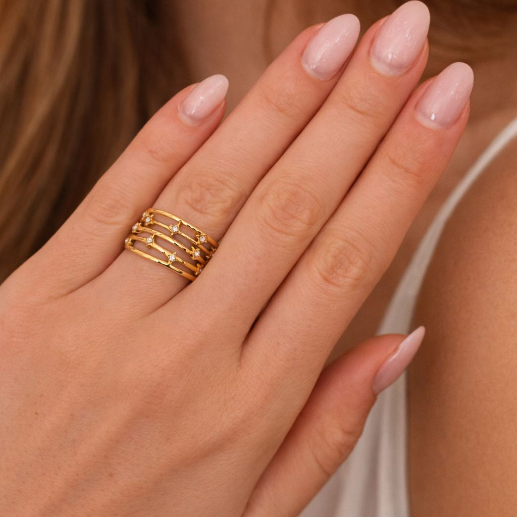 LAYERED RING