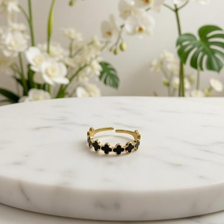 Midnight Clover Eternity Ring