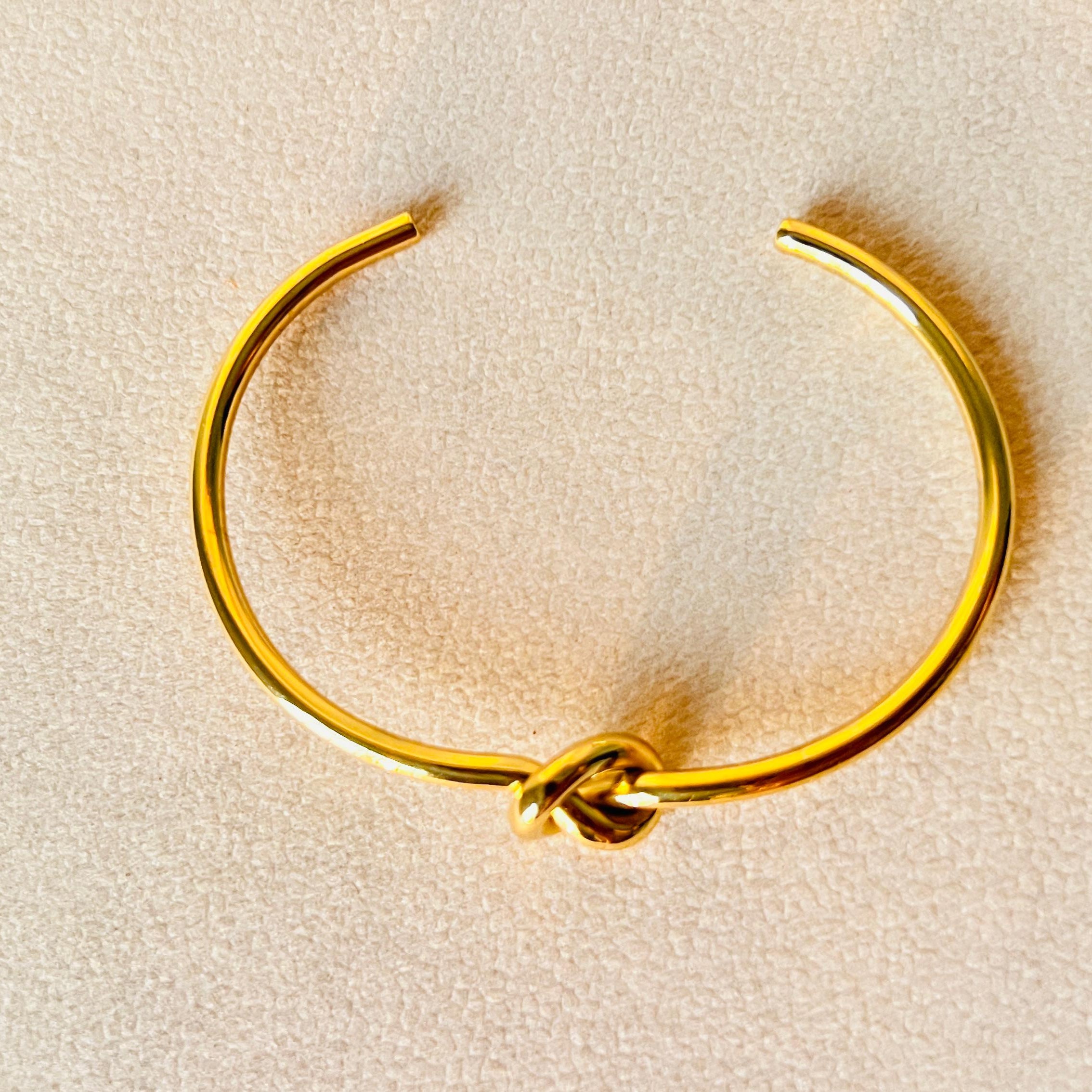 PROMISE KNOT