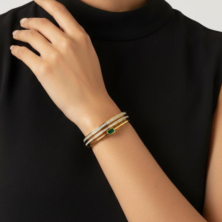 EMERALD LINK BANGLE