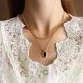 Black Medallion Set